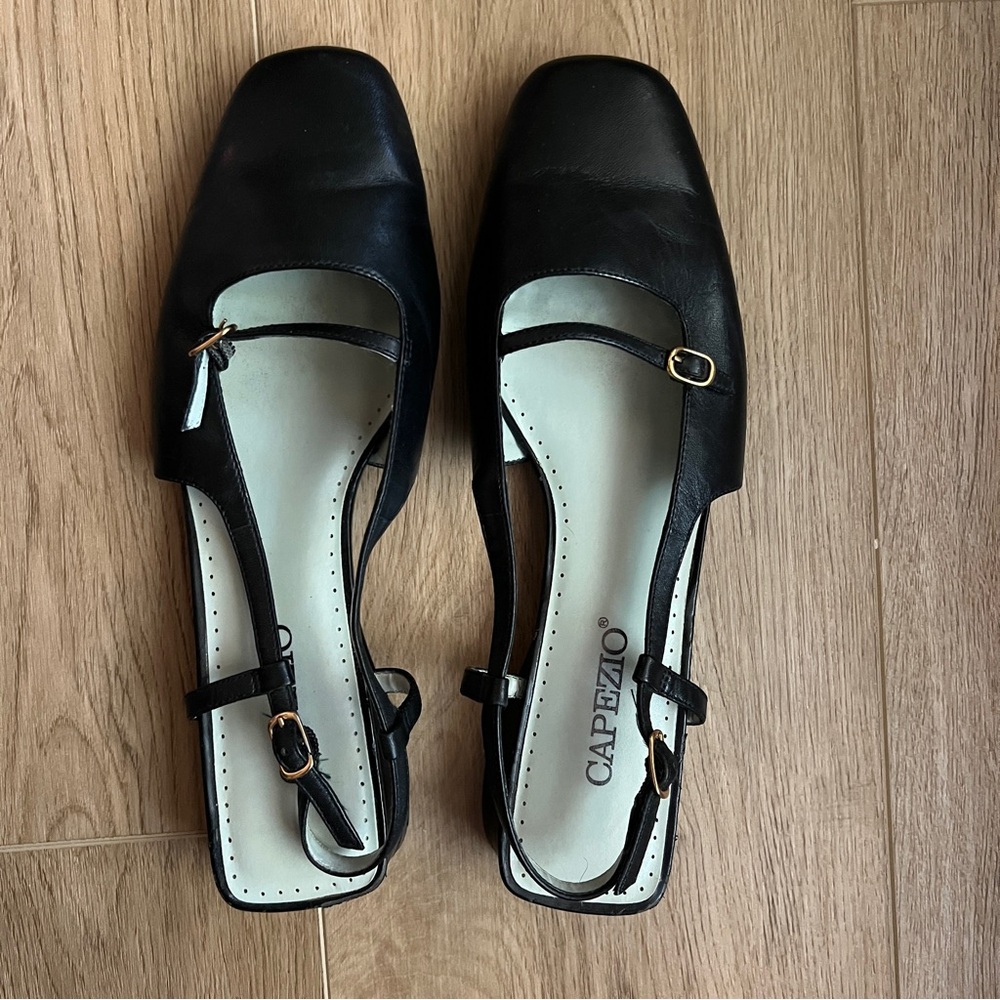 Capezio Mary Jane Sling Back Heel